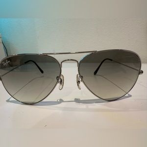 Classic aviator style Ray Ban sunglasses on sale